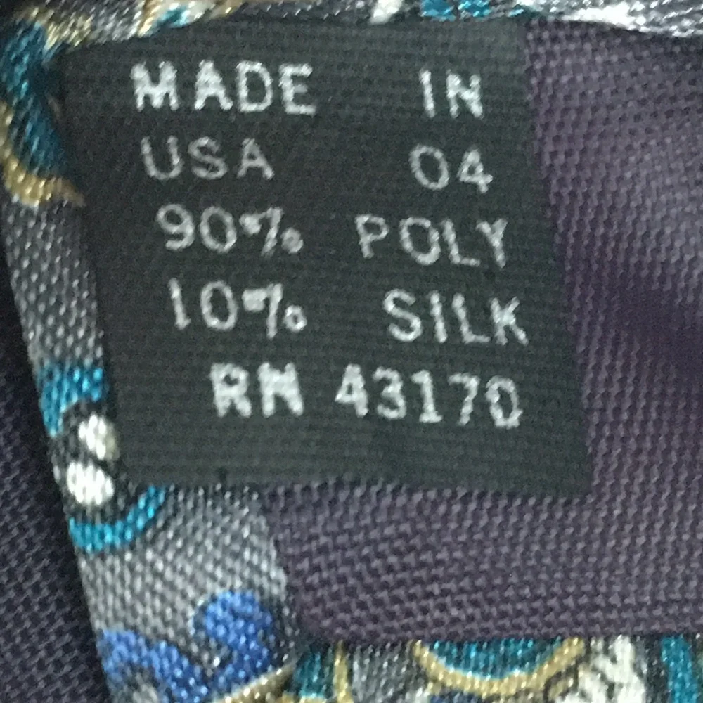 Van Heusen maximum width